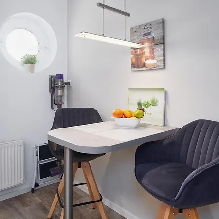 Haus Windjammer Christian Radich *