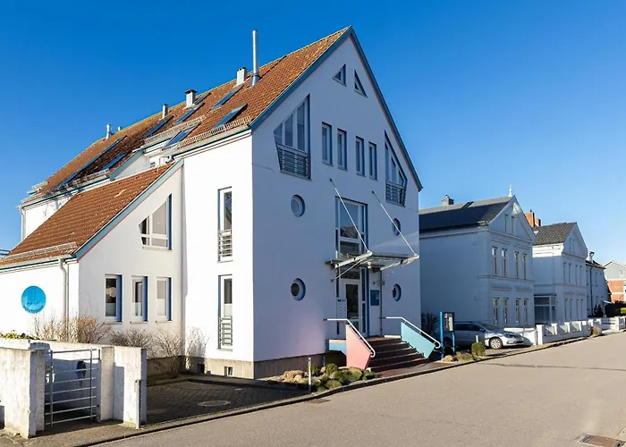 Haus Windjammer Christian Radich Laboe